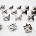  100x7mm Silver Pyramid Studs Spots..