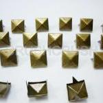  100x7mm Brass Pyramid Studs Spots ..