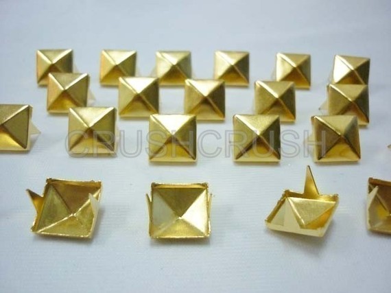  FREE SHIPPING 100x6mm Gold Pyramid Studs Goth Biker Studded Leather Craft S044