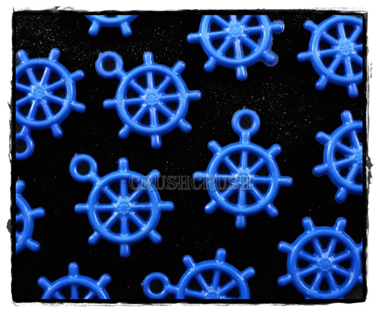  100pcs Blue Navy Anchors Helm Wheel Nautical Acrylic Charms Pemdants X55